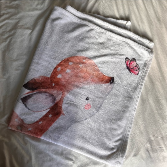 White Throw Blanket Cute Cartoon Deer - Picture 4 of 4